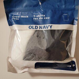 NWT Old Navy T-shirt Pack